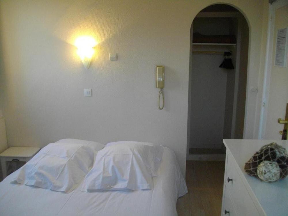 Hotel Pacific Кале Экстерьер фото